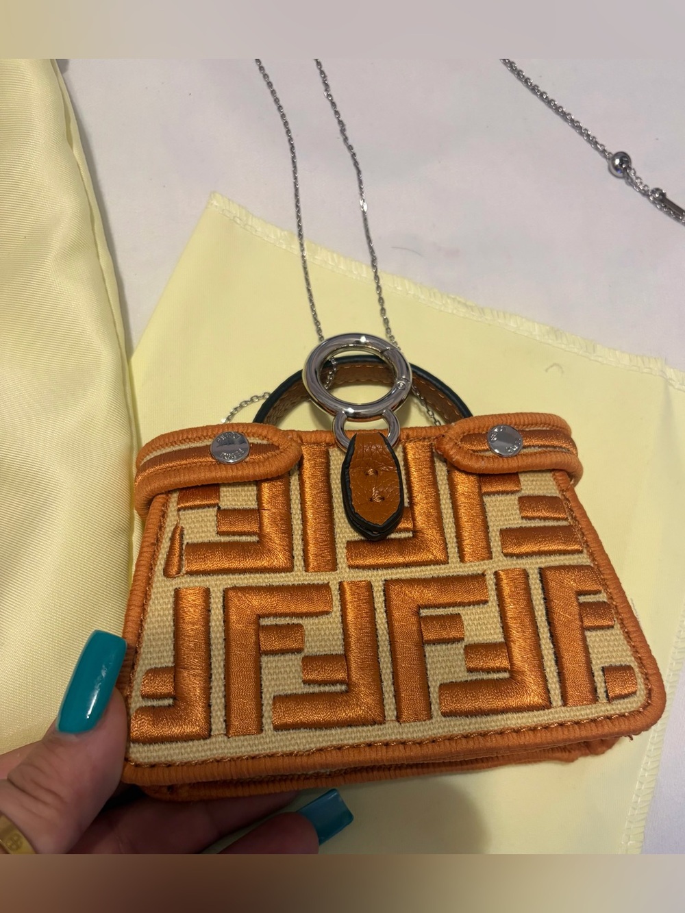 Fashion Tan Leather Peekaboo Crossbody With Cream Mono Canvas Guitar Strap - Picture 12 of 16